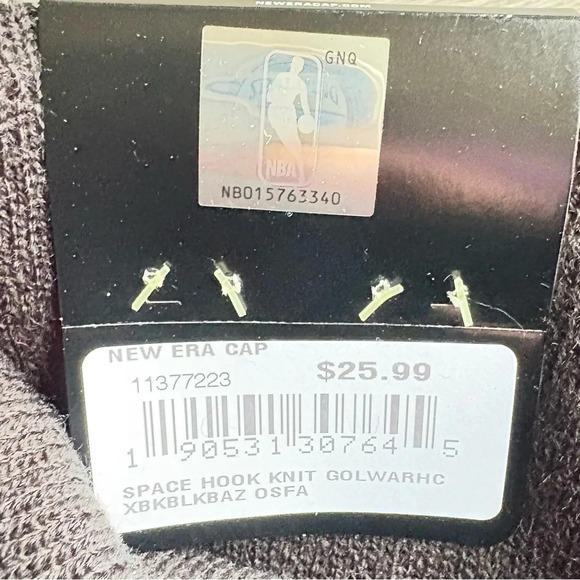 Golden State Warriors NBA Winter Beanie Hat NWT New Era Unisex - Picture 3 of 3